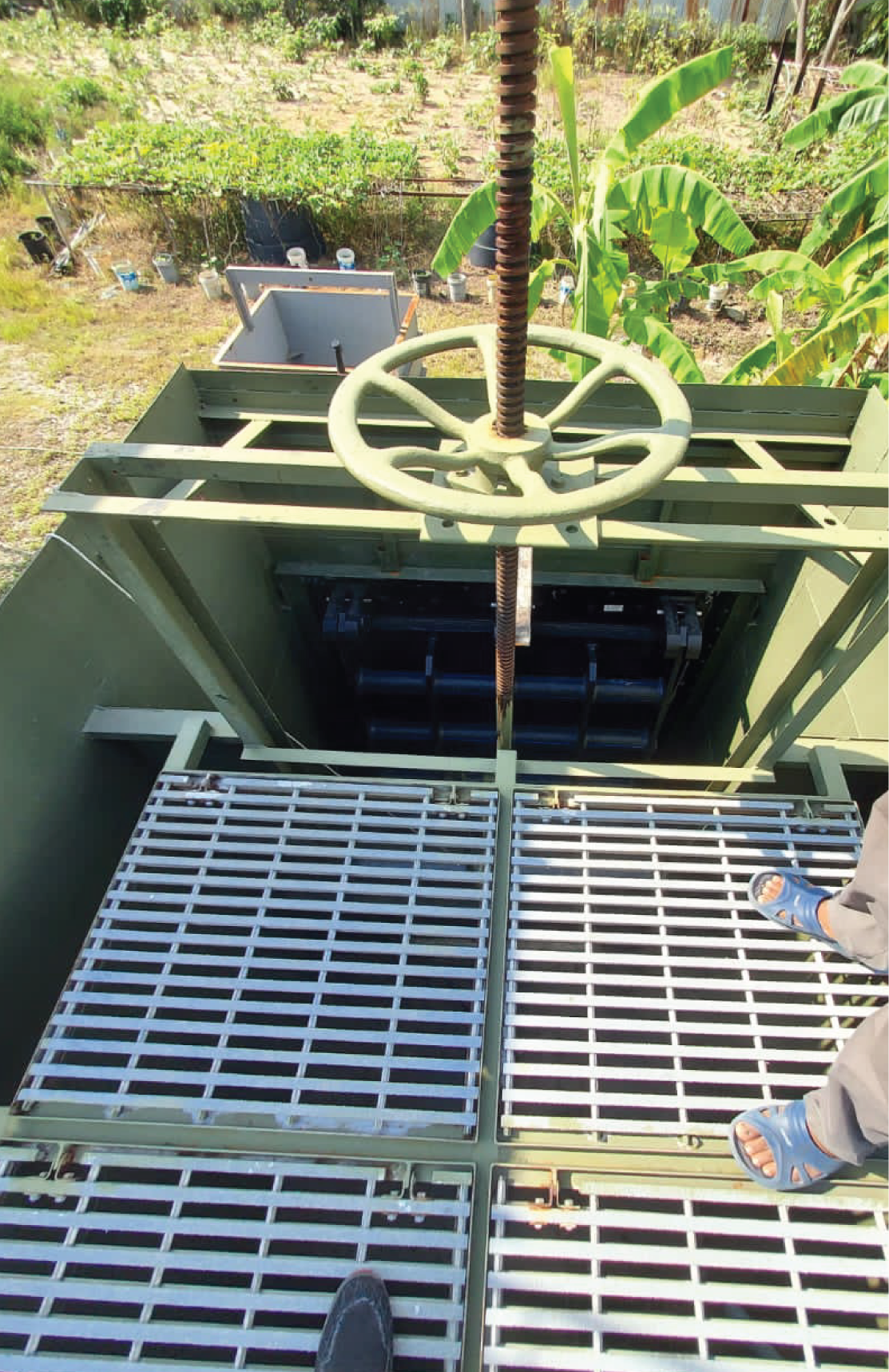 penstock-flap-gate-installation-malaysia-06